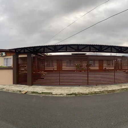 Apartamentos Maily La Fortuna 외부 사진