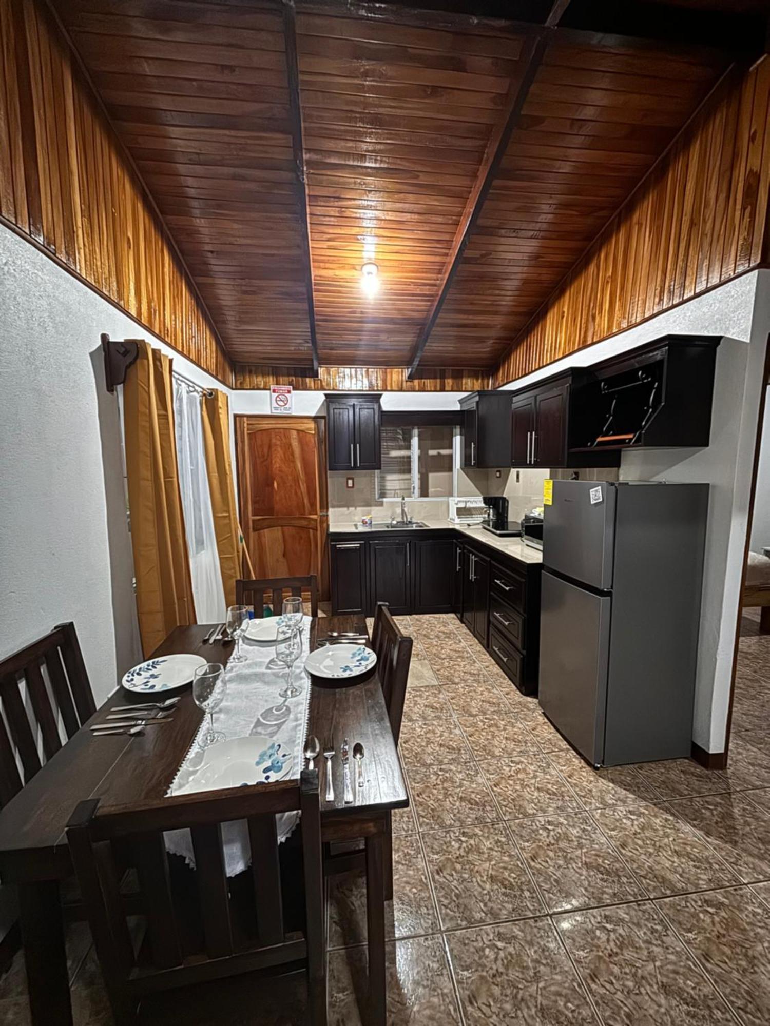 Apartamentos Maily La Fortuna 외부 사진